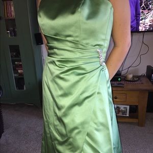 Bridesmaid/prom dress